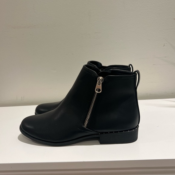 Call it Spring Booties - Picture 3 of 7